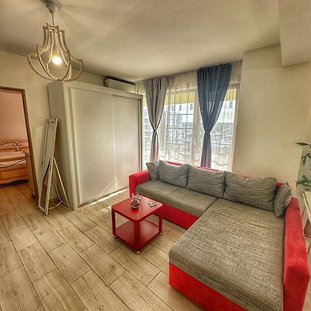 Fancy Apartament Promenada Balcon Panoramic, Parcare, Incalzire Pardoseala, Self Check In 크라이오바 외부 사진