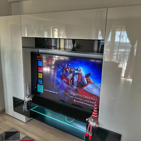 Fancy Apartament Promenada Balcon Panoramic, Parcare, Incalzire Pardoseala, Self Check In 크라이오바 외부 사진