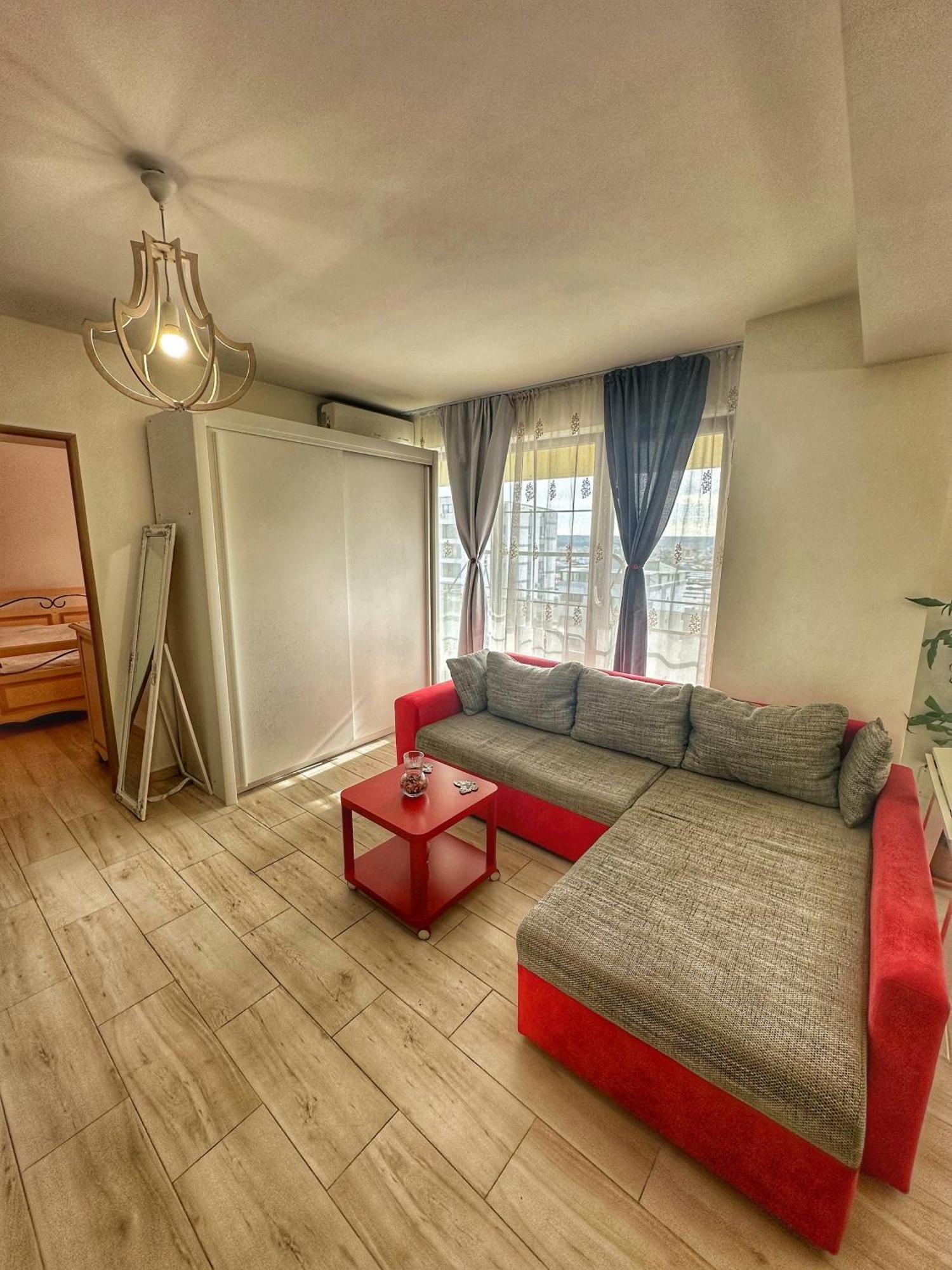 Fancy Apartament Promenada Balcon Panoramic, Parcare, Incalzire Pardoseala, Self Check In 크라이오바 외부 사진